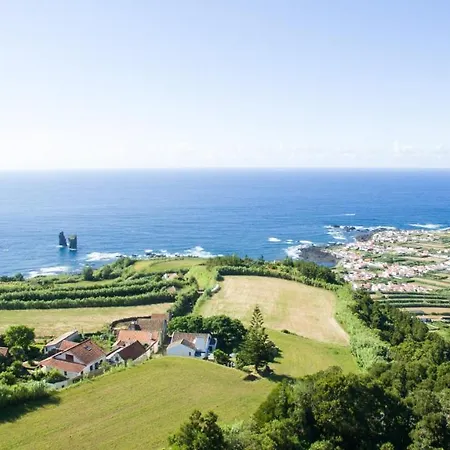 Casa De Pilatos Mosteiros (Azores)