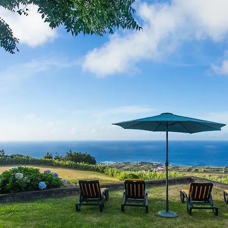 Casa De Pilatos Mosteiros (Azores)